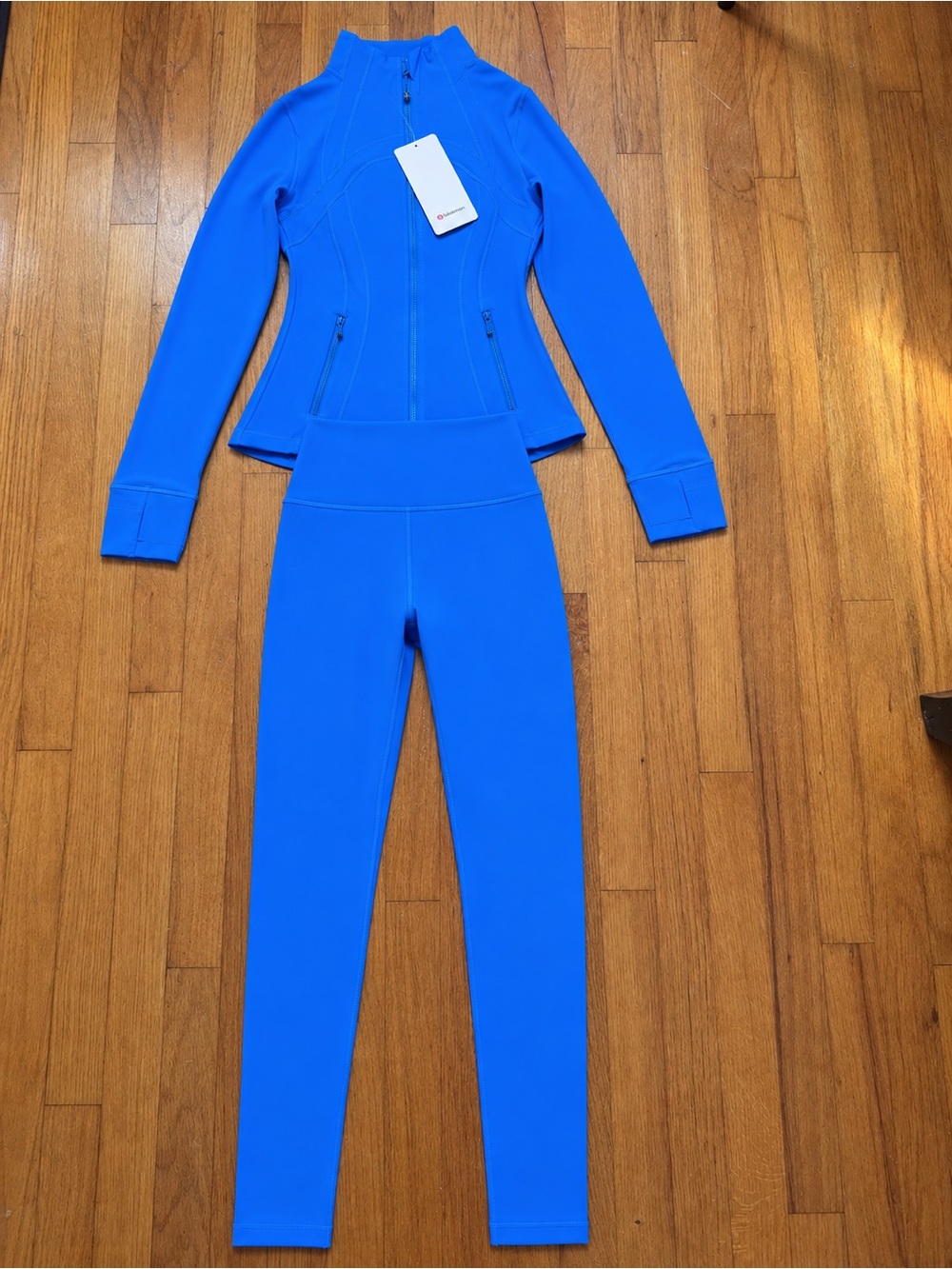 lululemon athletica Women’s Bright Blue Zip Jacket & High-Waist Leggings Set